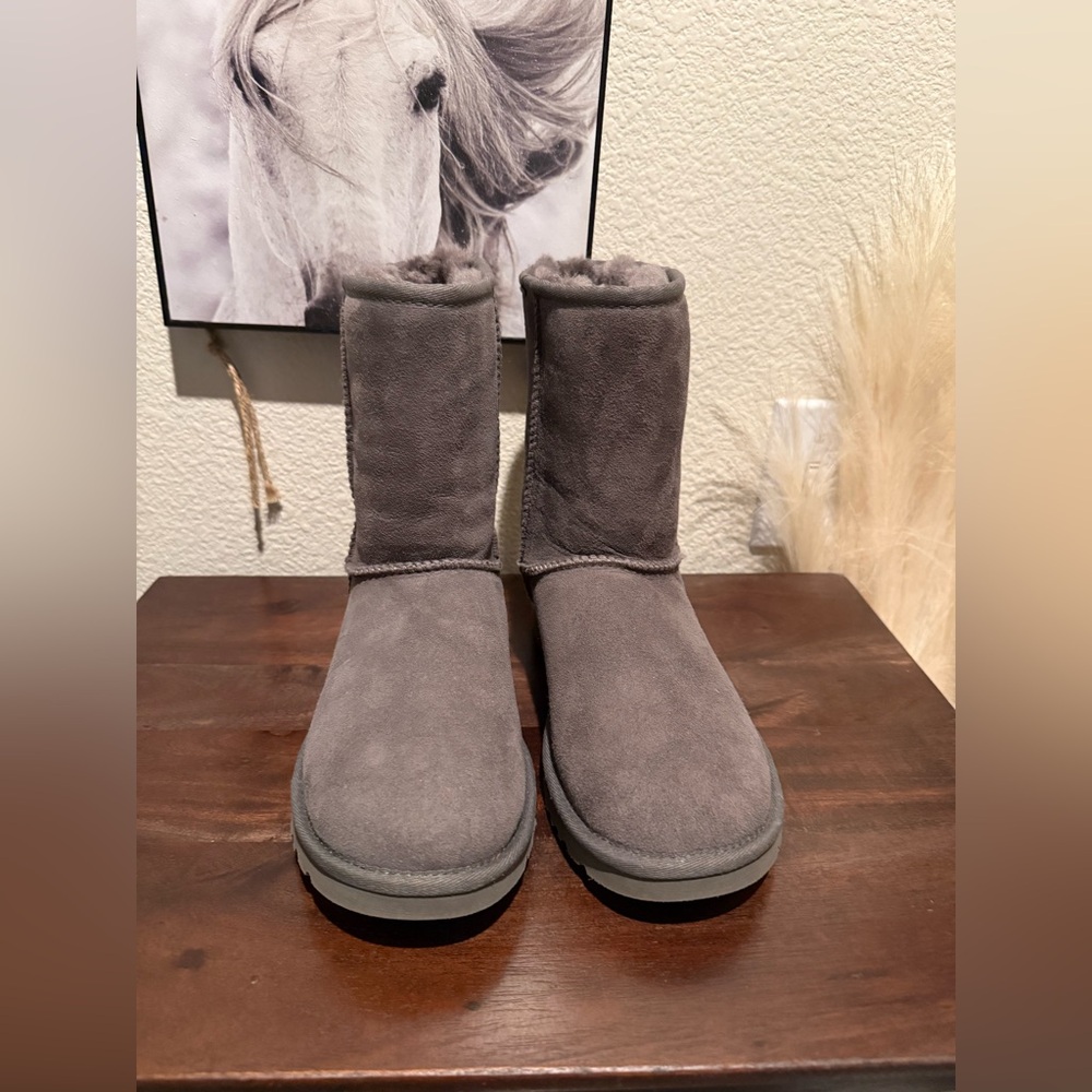 Uggs Gray Boots